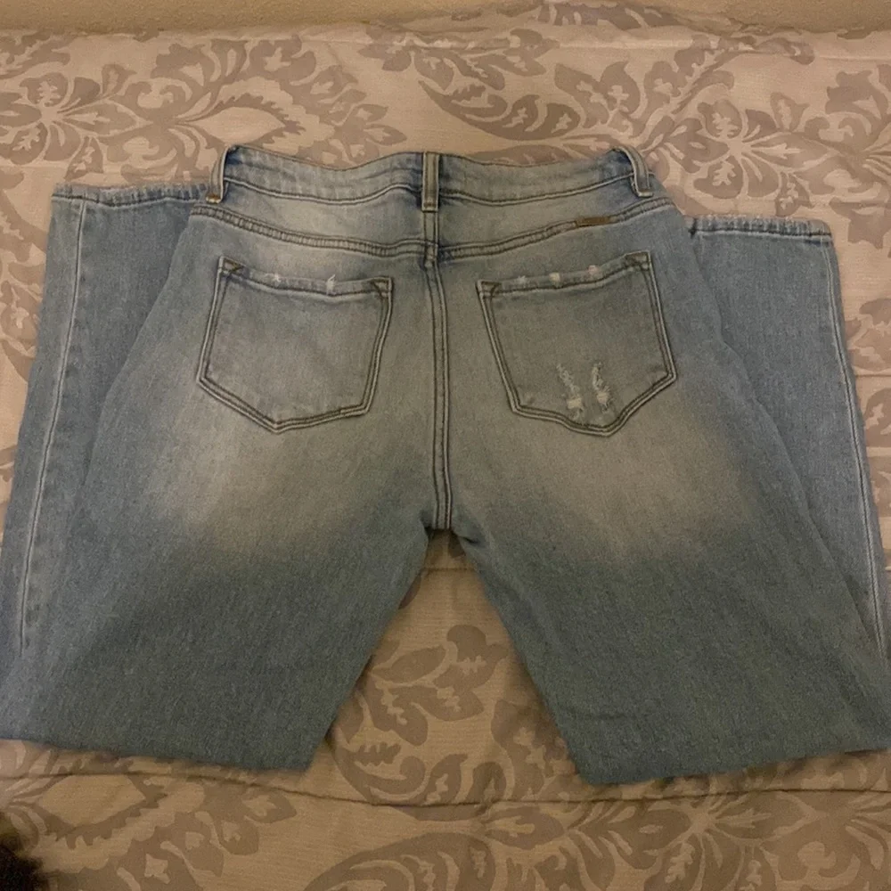 Light ripped jeans - Picture 3 of 4